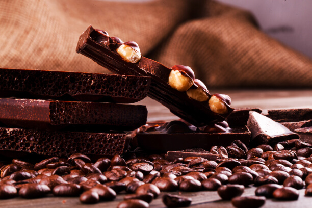 Dark chocolate and nuts