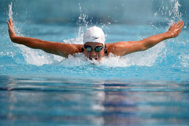 9 Health Benefits of Swimming